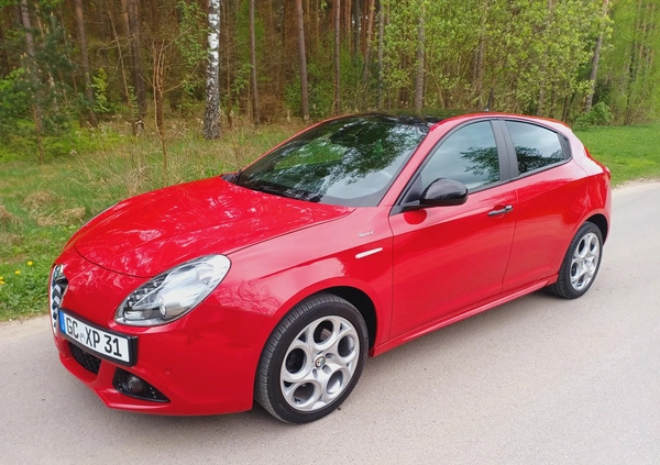 Alfa Romeo Giulietta cena 49700 przebieg: 100000, rok produkcji 2015 z Tuchola małe 466